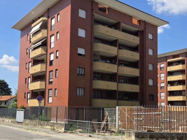 appartamento in vendita ad Agrate Brianza