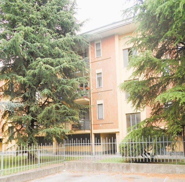 appartamento in vendita ad Agrate Brianza in zona Omate