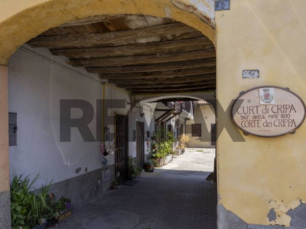 appartamento in vendita ad Agrate Brianza in zona Omate
