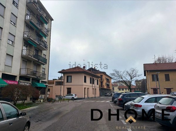 box auto in vendita ad Agrate Brianza
