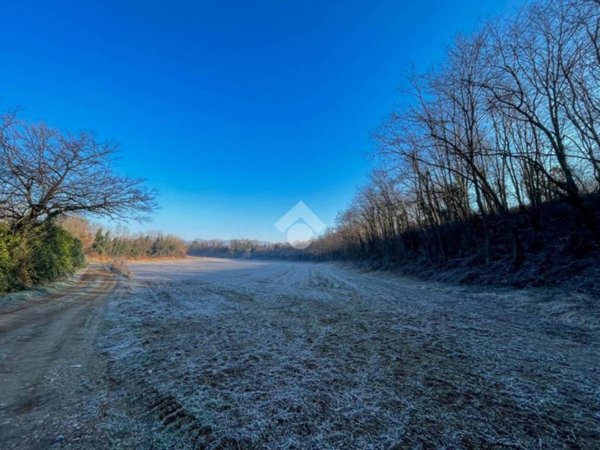 terreno agricolo in vendita ad Aicurzio