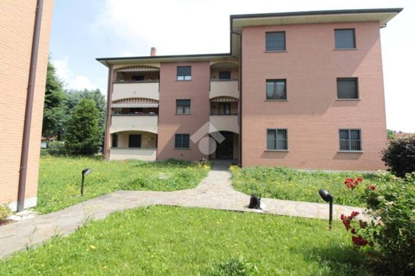 appartamento in vendita ad Aicurzio