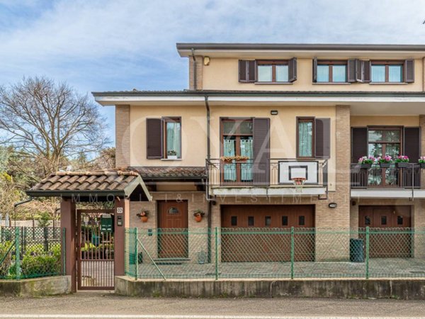 casa indipendente in vendita ad Aicurzio