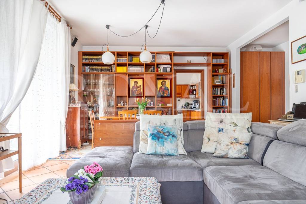 casa indipendente in vendita ad Aicurzio