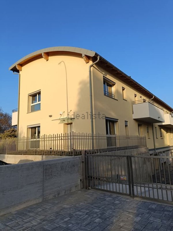 appartamento in vendita ad Aicurzio