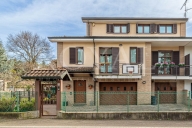casa indipendente in vendita ad Aicurzio