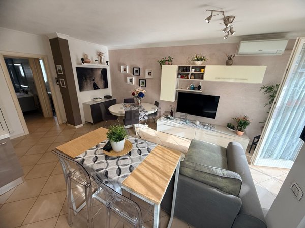 appartamento in vendita ad Aicurzio