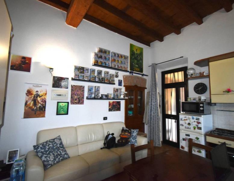 appartamento in vendita ad Aicurzio