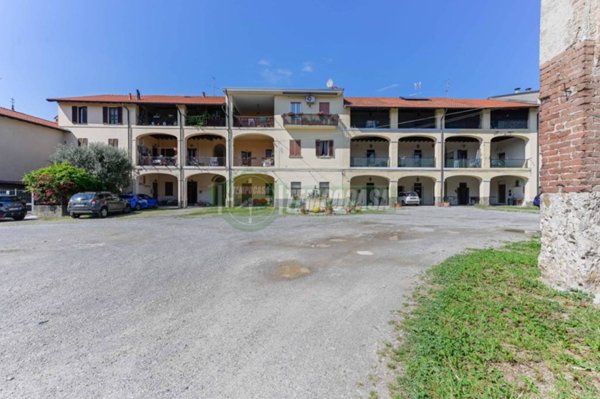 appartamento in vendita ad Aicurzio