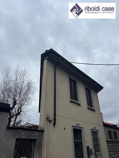 appartamento in vendita ad Albiate