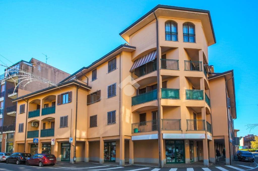 appartamento in vendita ad Albiate