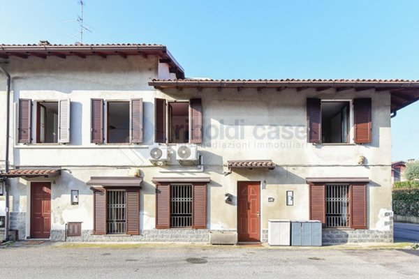 casa indipendente in vendita ad Albiate