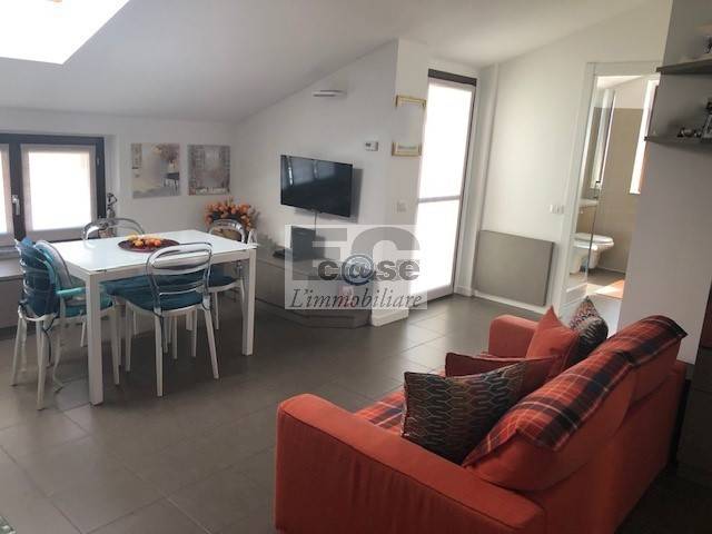 appartamento in vendita ad Albiate