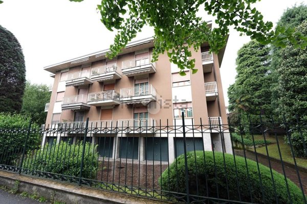 appartamento in vendita ad Albiate