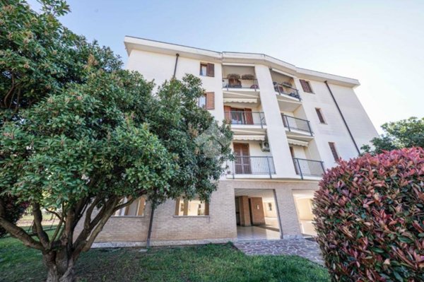 appartamento in vendita ad Albiate