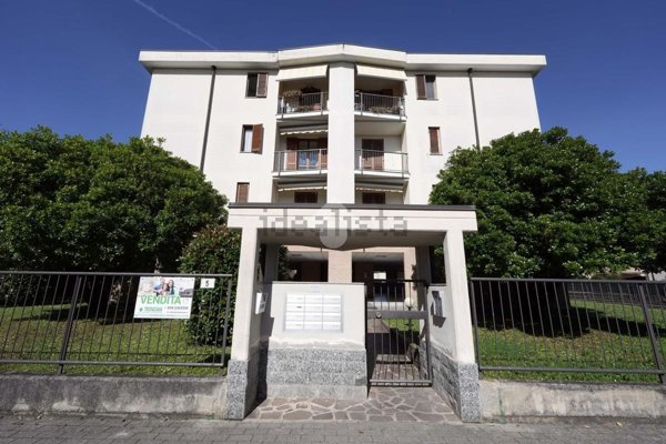 appartamento in vendita ad Albiate
