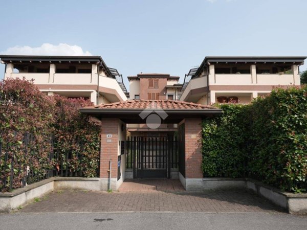 appartamento in vendita ad Albiate