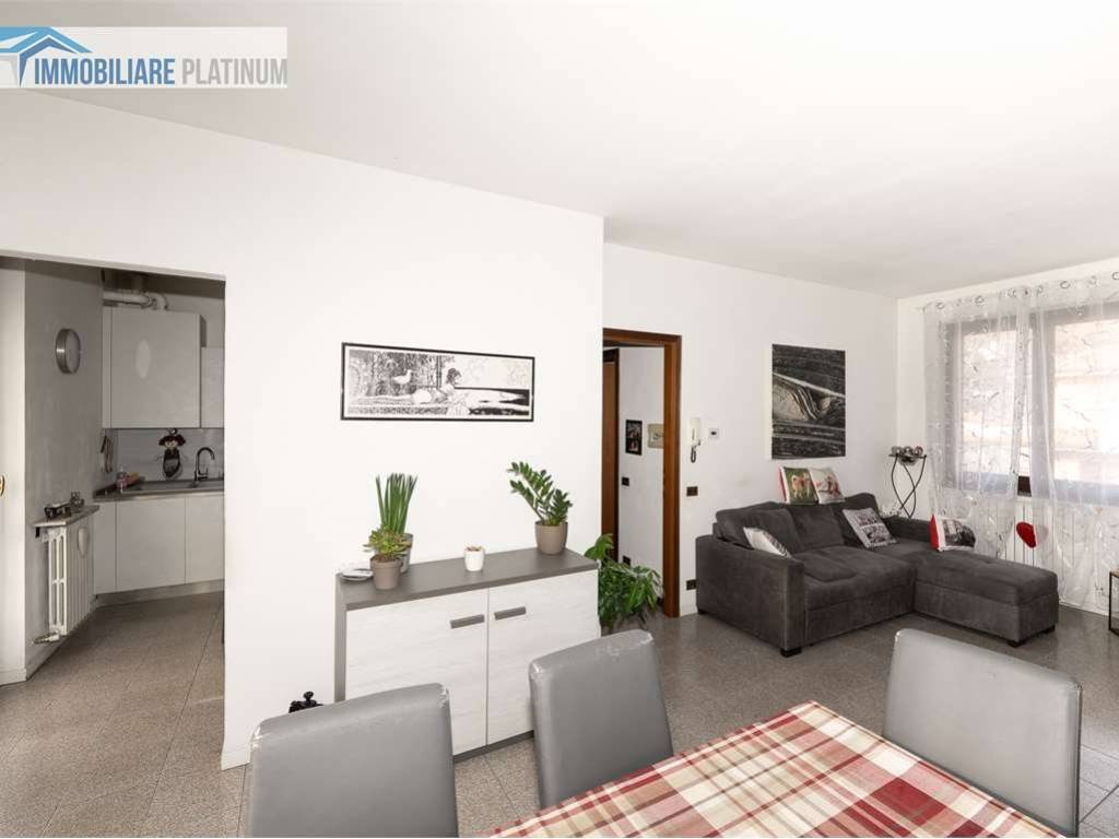 appartamento in vendita ad Albiate