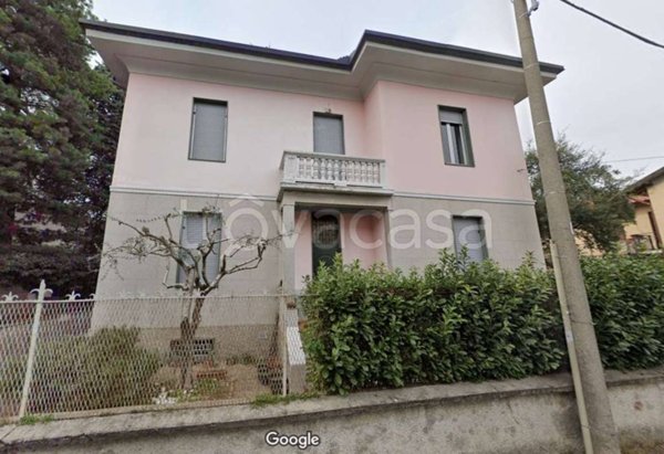 casa indipendente in vendita ad Albiate