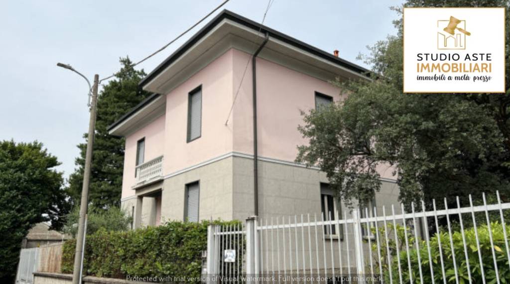 casa indipendente in vendita ad Albiate