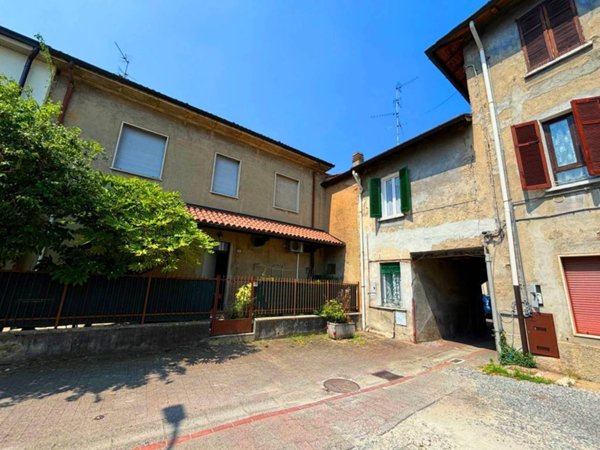 appartamento in vendita ad Albiate