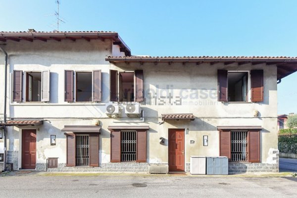 casa indipendente in vendita ad Albiate