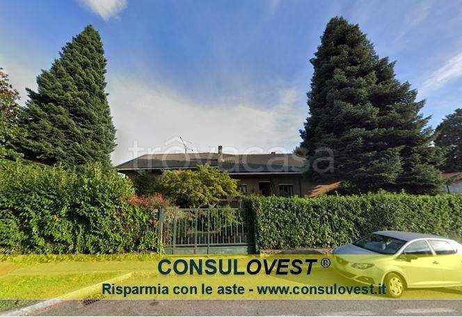 casa indipendente in vendita ad Albiate
