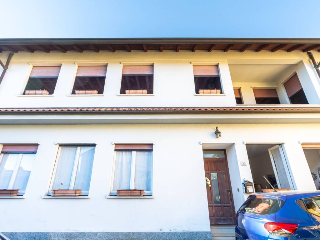 casa indipendente in vendita ad Albiate