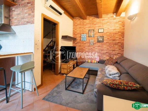 appartamento in vendita ad Albiate