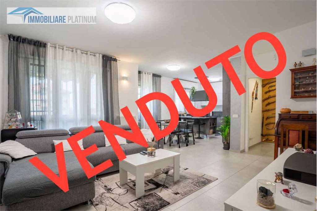 appartamento in vendita ad Albiate