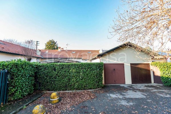 casa indipendente in vendita ad Albiate