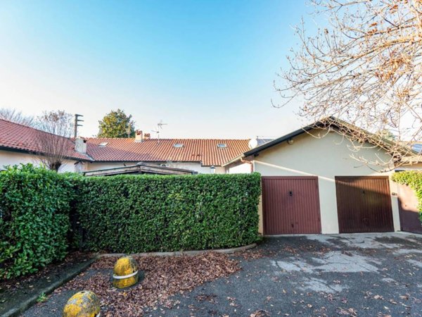 casa indipendente in vendita ad Albiate