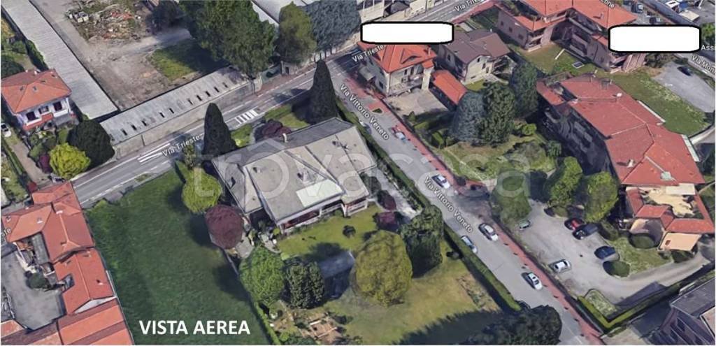 casa indipendente in vendita ad Albiate