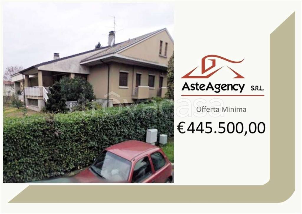 casa indipendente in vendita ad Albiate
