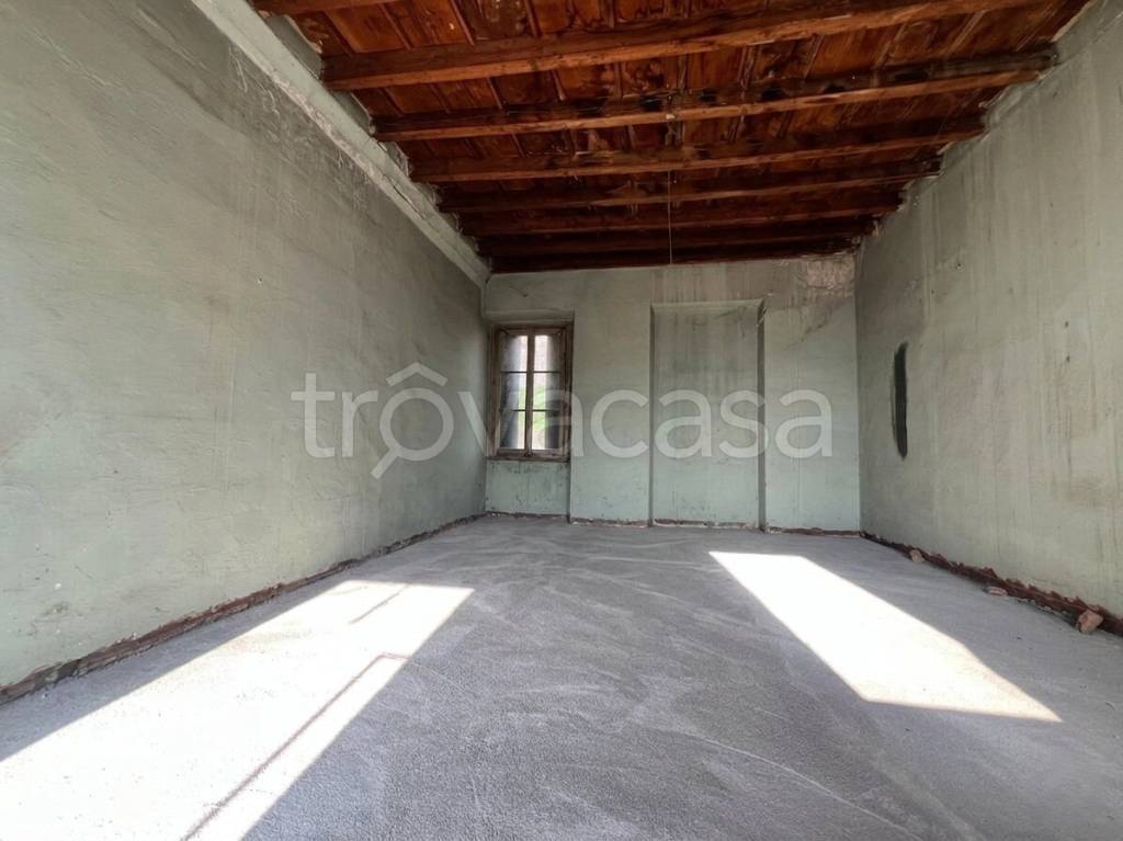 appartamento in vendita ad Albiate