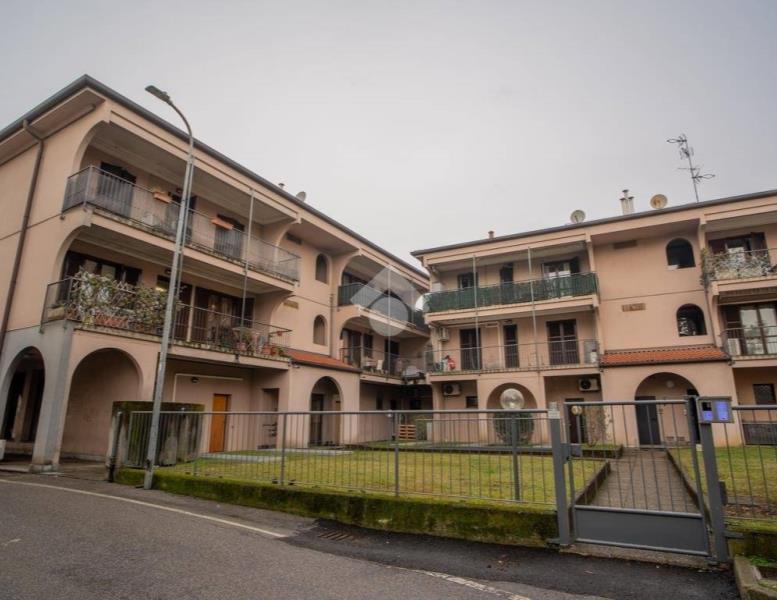 appartamento in vendita ad Albiate