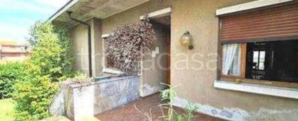 casa indipendente in vendita ad Albiate