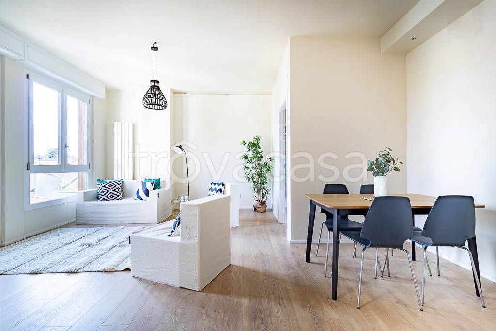 appartamento in vendita ad Albiate