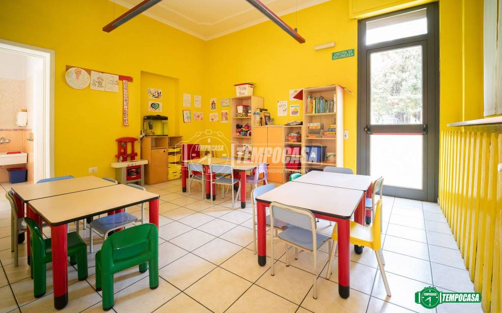 ufficio in vendita ad Albiate