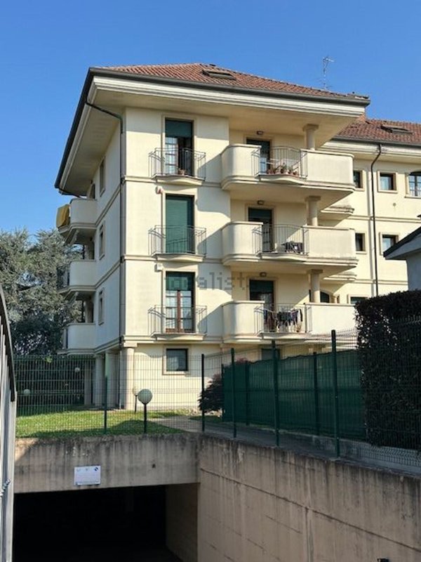 appartamento in vendita ad Albiate