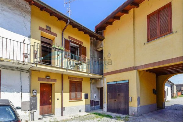 appartamento in vendita ad Albiate