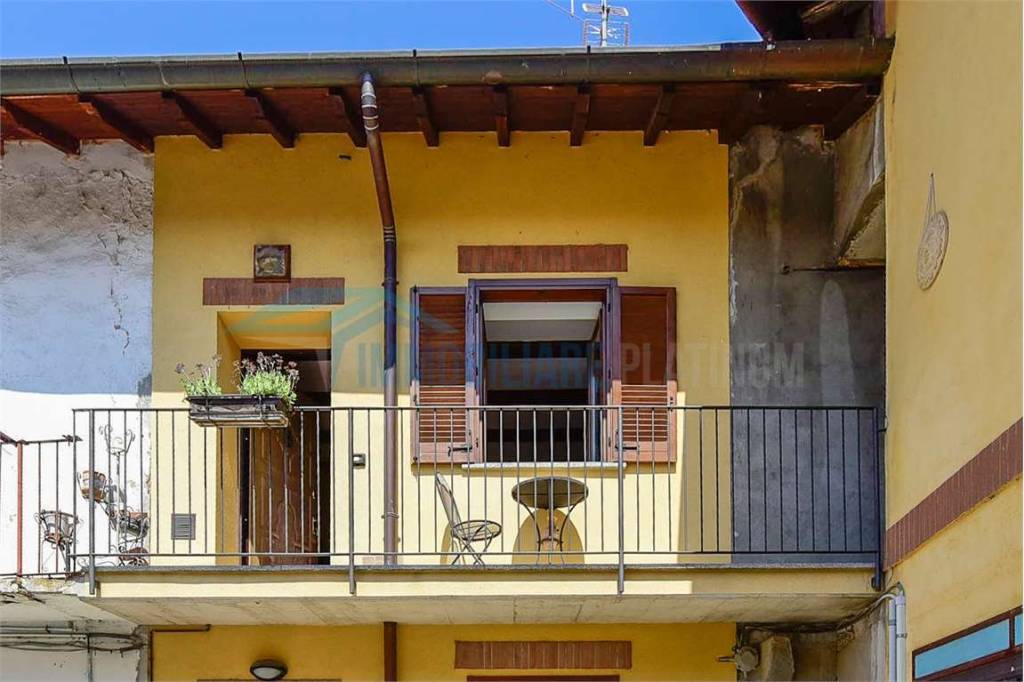 appartamento in vendita ad Albiate