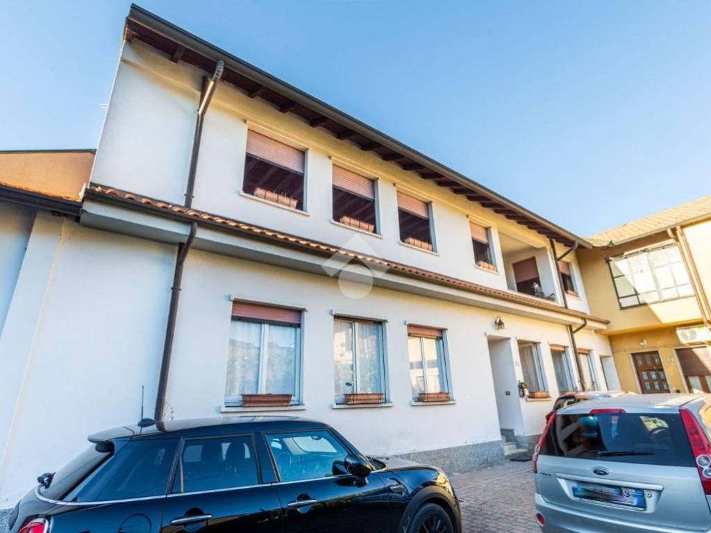 appartamento in vendita ad Albiate