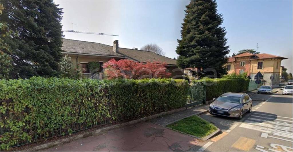 casa indipendente in vendita ad Albiate