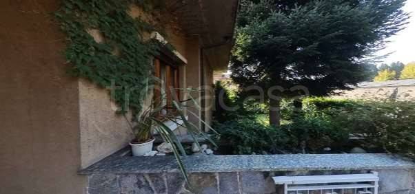 casa indipendente in vendita ad Albiate