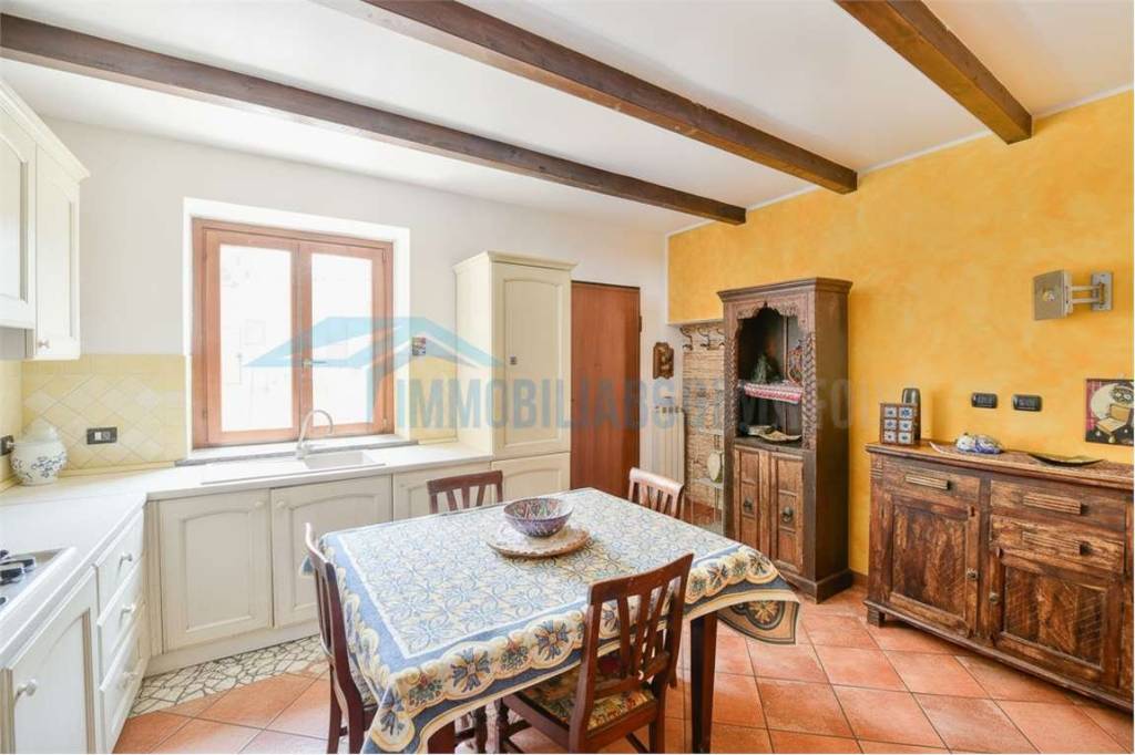 appartamento in vendita ad Albiate