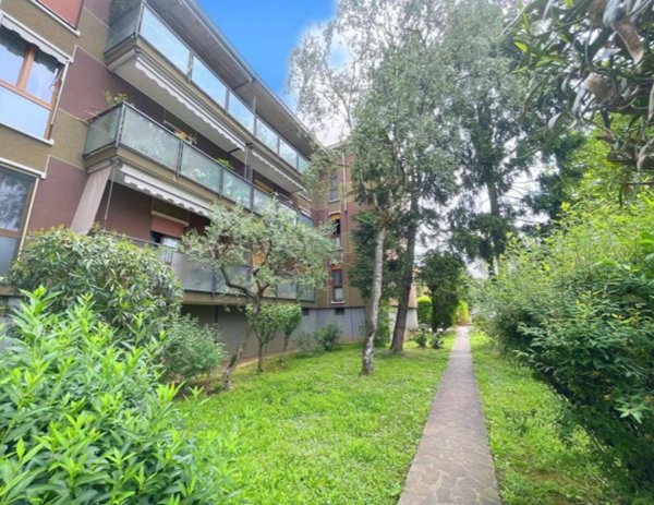 appartamento in vendita ad Arcore