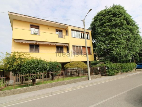 appartamento in vendita ad Arcore