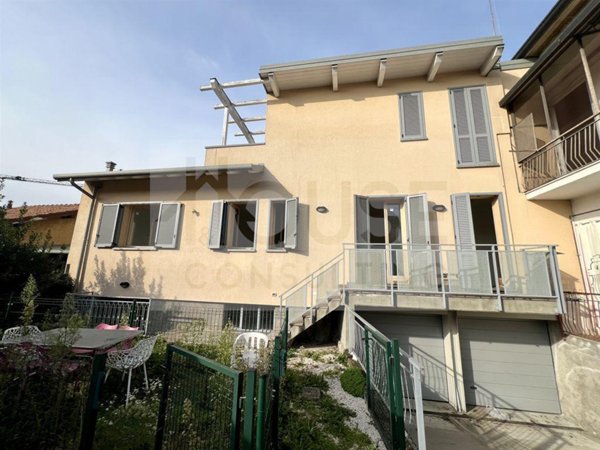 appartamento in vendita ad Arcore