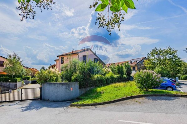 casa indipendente in vendita ad Arcore